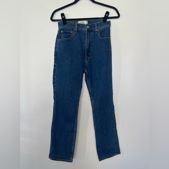 Abercrombie The Ankle Ultra High Rise Jean - Picture 2 of 4